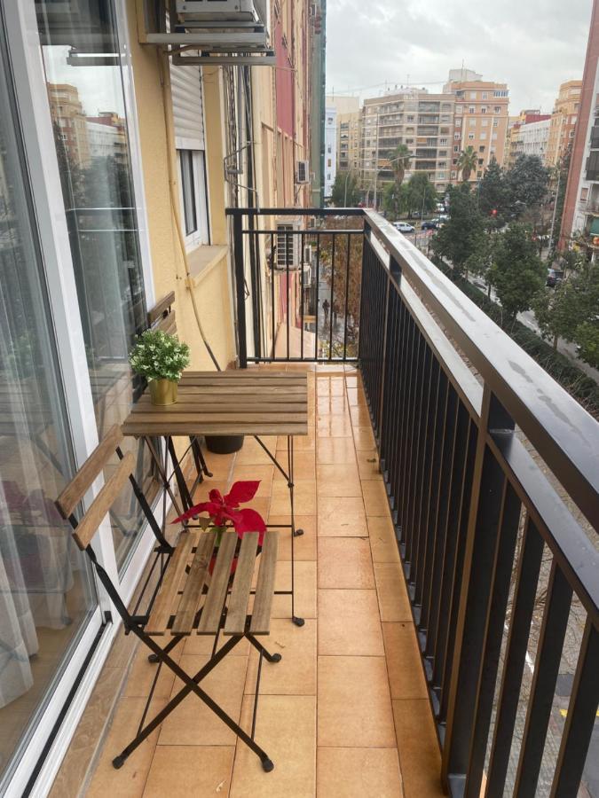 Tres Forques Apartment Valencia Exterior photo